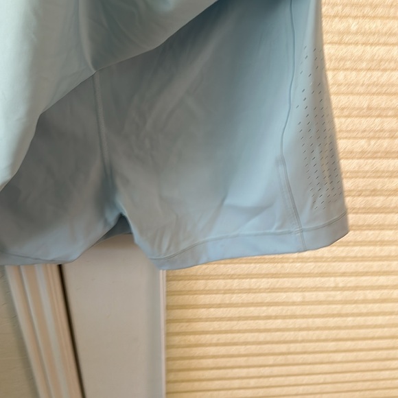 Lululemon Super High Rise Side Slit Tennis Skirt light blue 14 NWT - Picture 5 of 8
